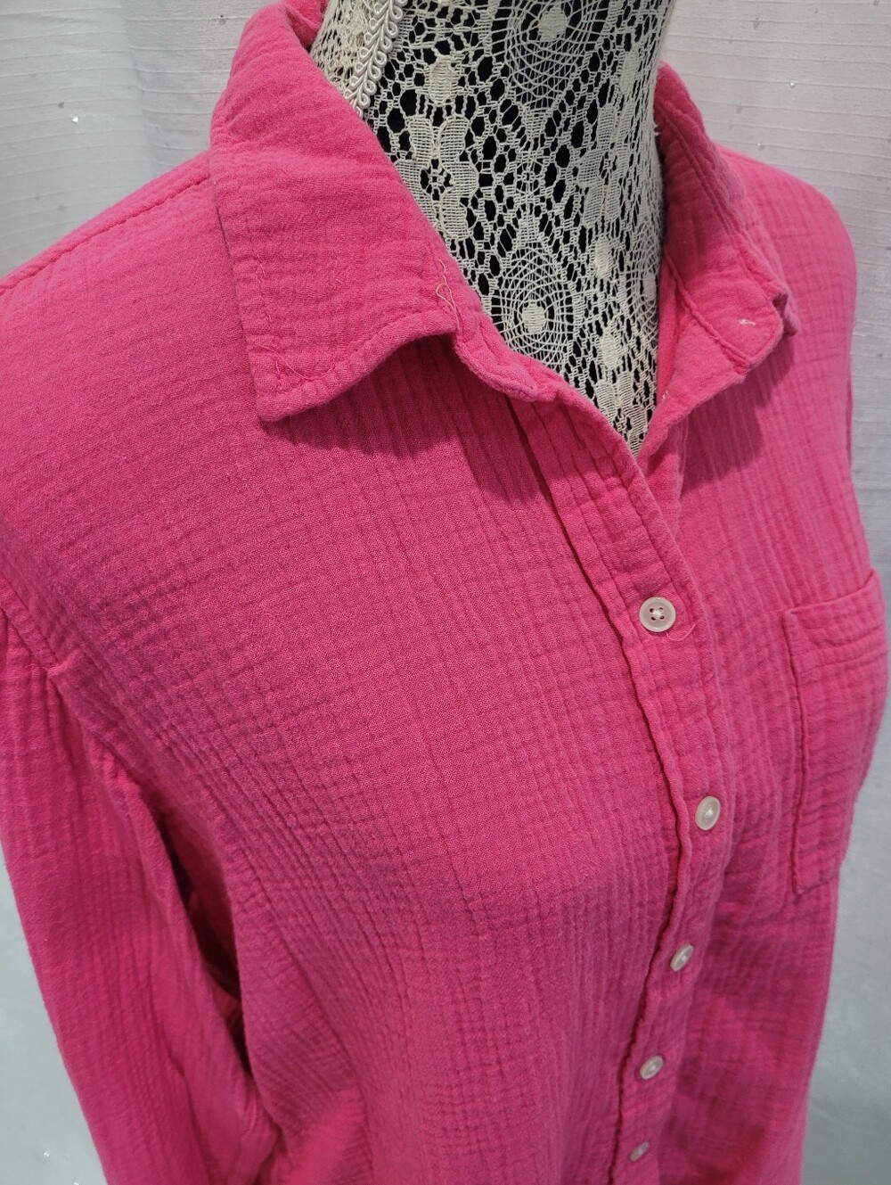 J.Crew Double-Gauze Button-Up Shirt Size Large Hot Pink - Picture 6 of 10